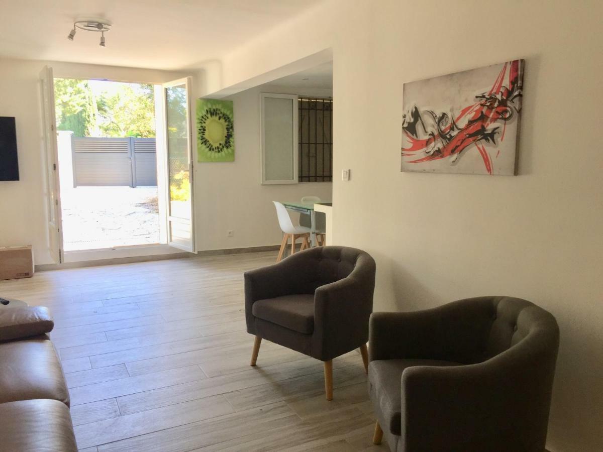 Clos Des Plages Maison De Vacances La Ciotat Exterior photo