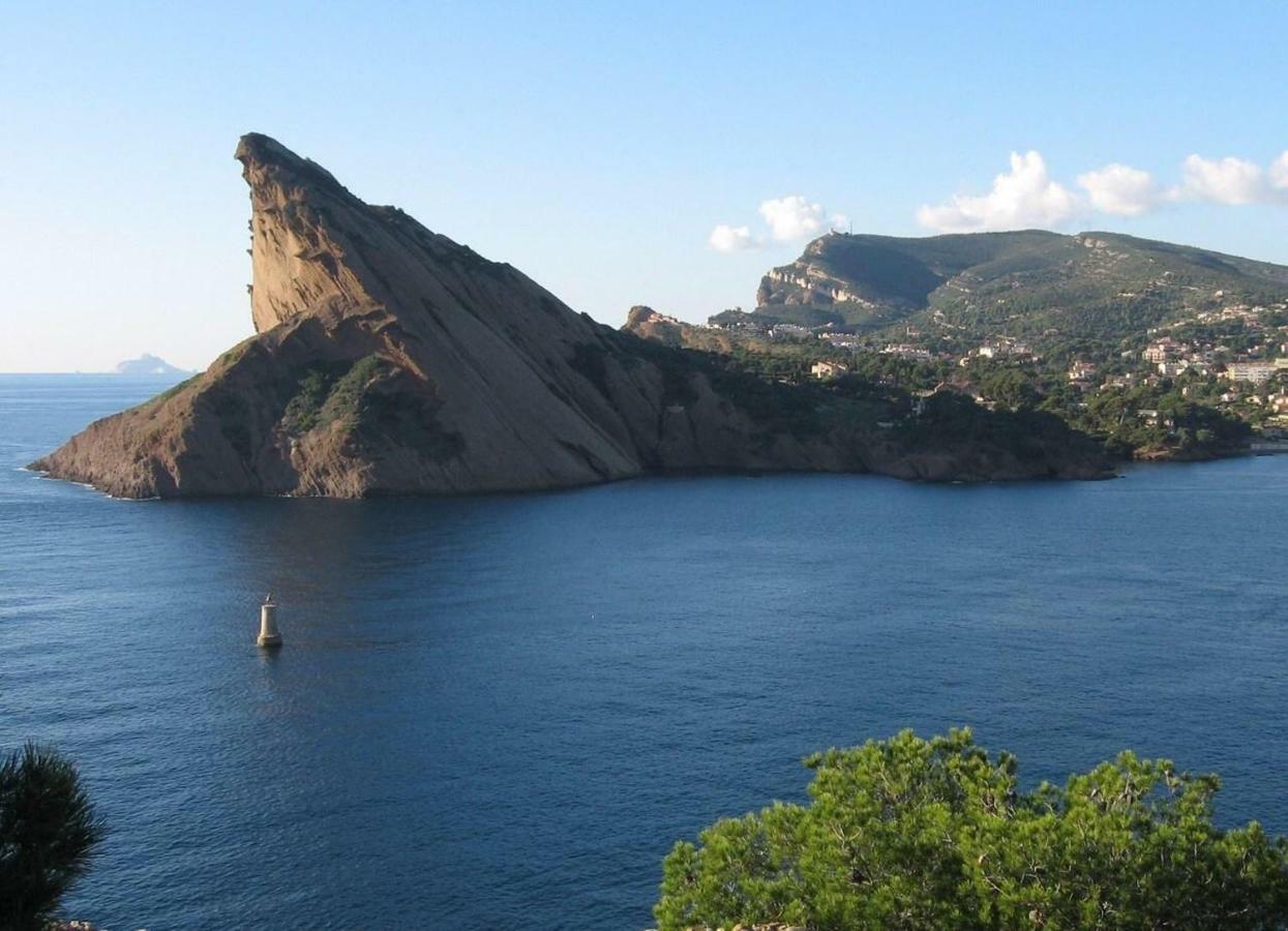 Clos Des Plages Maison De Vacances La Ciotat Exterior photo