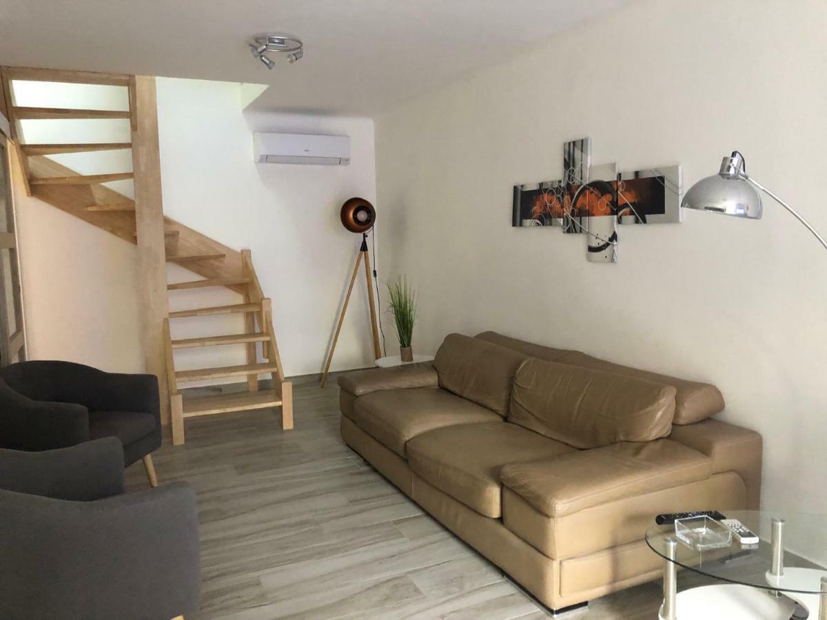 Clos Des Plages Maison De Vacances La Ciotat Exterior photo